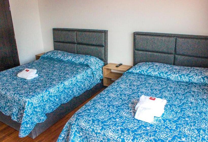 4 Bett Deluxe Zimmer, Holly