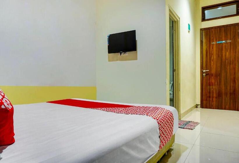 Chambre Standard, Oyo 91182 Kos Ta Homestay Makassar