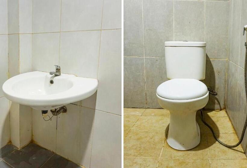 Chambre Deluxe, Oyo 91182 Kos Ta Homestay Makassar