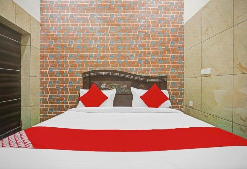 غرفة كلاسيكية ثلاثية, O Day Night Residency