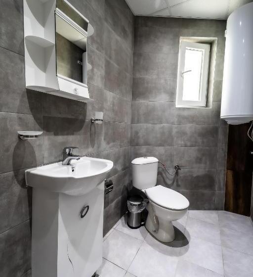 1 Sovrums Deluxe Villa, стаи за гости Dream