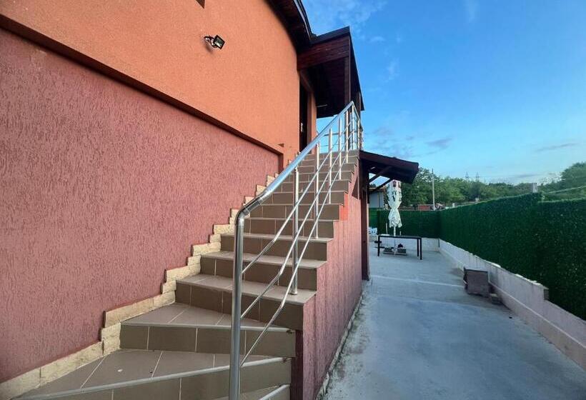 Ekonomiskt Rum, стаи за гости Dream