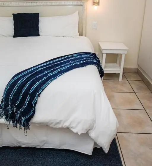 اتاق اکونومی, Santorini Guesthouse