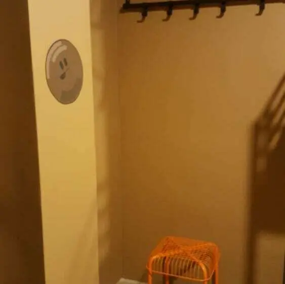 تختخواب در اتاق مشترک, Chocolate Hostel
