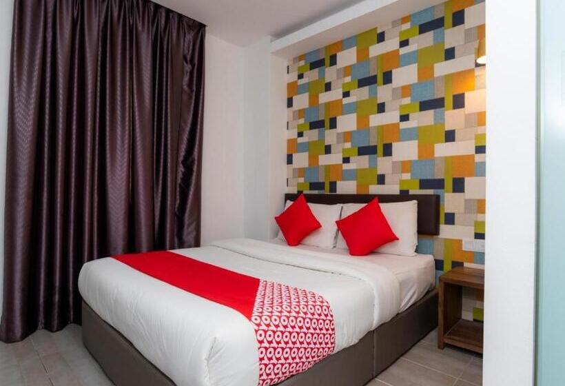 חדר דלוקס, Big Big