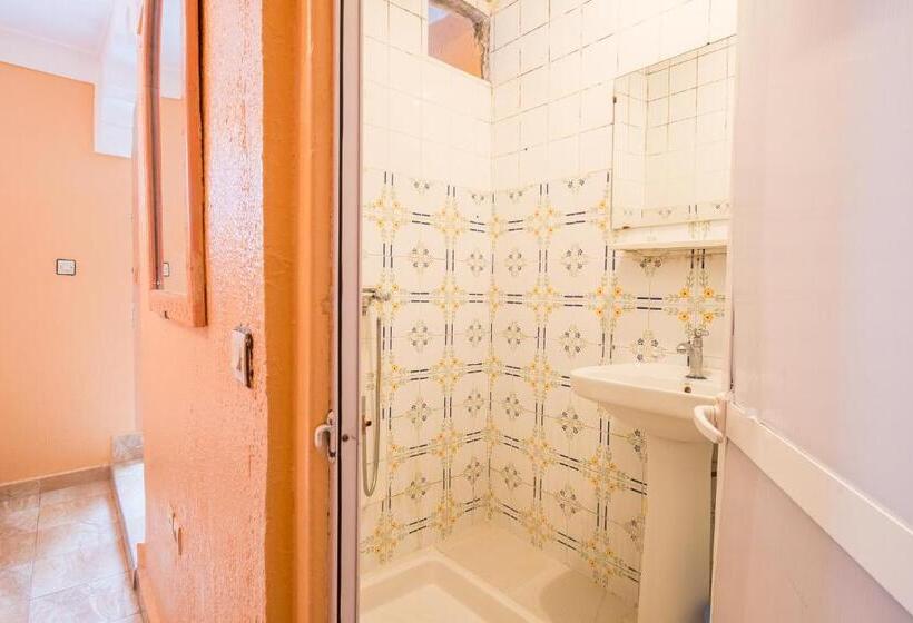 Quarto Triplo Standart, Central Palace