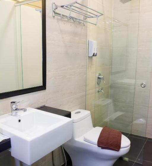 Family Suite, Grand World