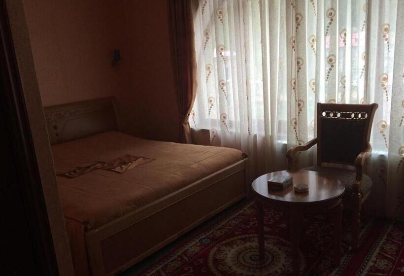 חדר סטנדרט, Nairi