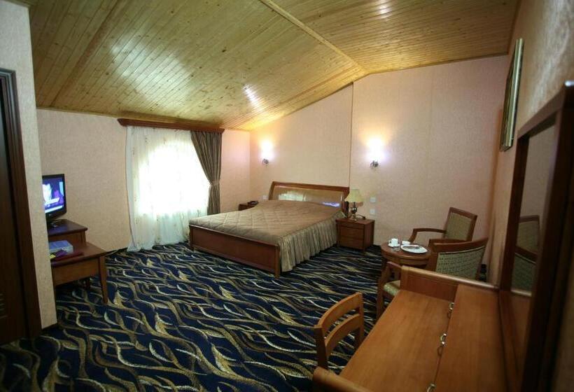 חדר סטנדרט, Nairi