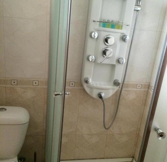 Suíte Júnior com Sacada, Nairi