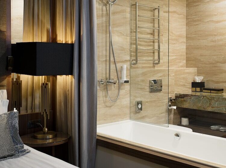 اتاق سوپریور, V Spa & Conference