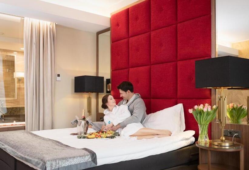 اتاق لوکس, V Spa & Conference