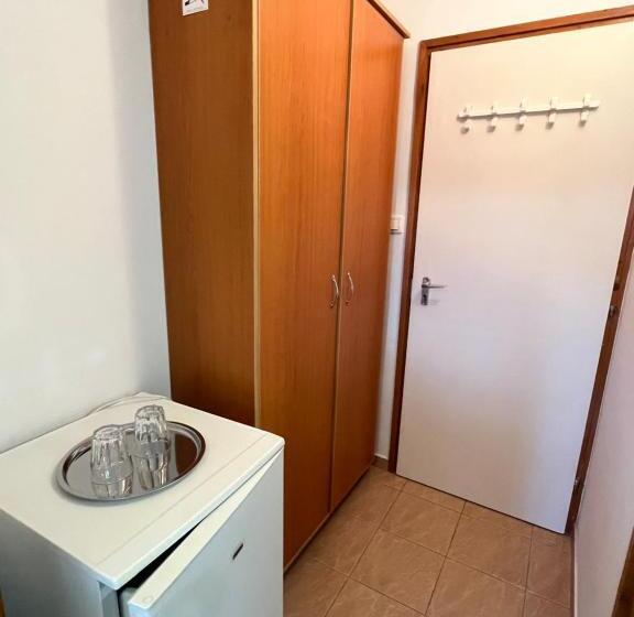 اتاق استاندارد, Flamingó Szállás