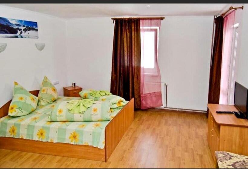 اتاق استاندارد, Robert