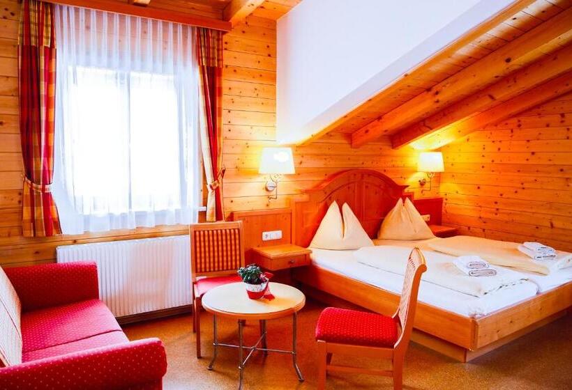 Номер Стандарт Вид на Горы, Gehwolfalm Berg