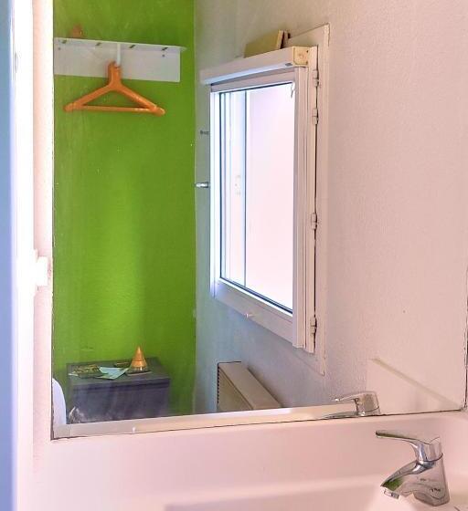 غرفة قياسية حمام مشترك, La Voile Bleue