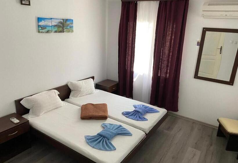 标准间带游泳池, Cool Breeze   Mamaia Nord