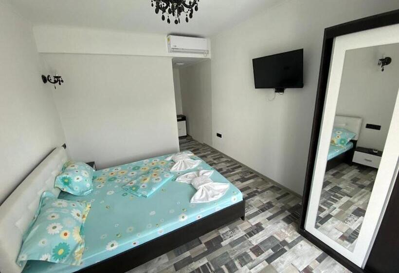 标准间带游泳池, Cool Breeze   Mamaia Nord