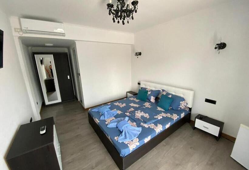 标准间带游泳池, Cool Breeze   Mamaia Nord