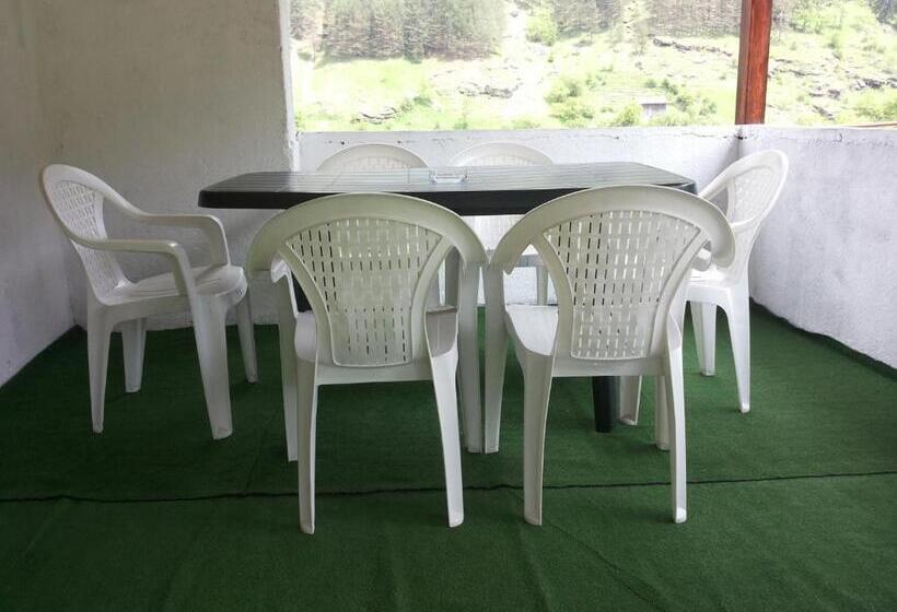 חדר סטנדרט לארבעה, Rooms Sakalievi