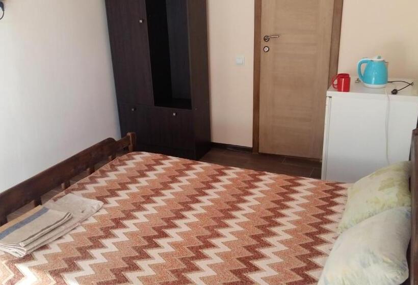 غرفة قياسية, Otel Elena