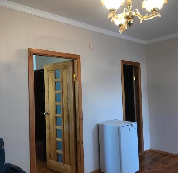 اتاق سوپریور خانوادگی, алтын мезгиль