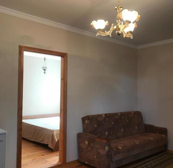 اتاق سوپریور خانوادگی, алтын мезгиль