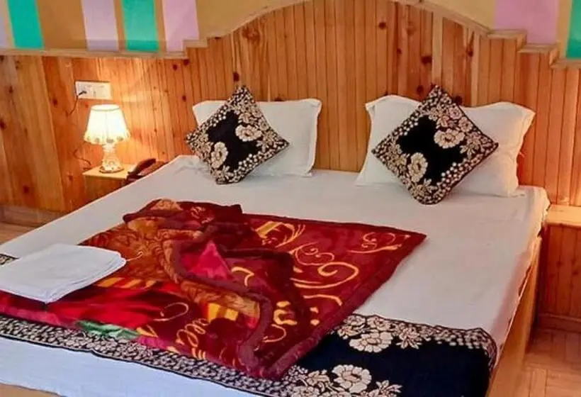 اتاق لوکس, Fabhotel Hadimba Heights