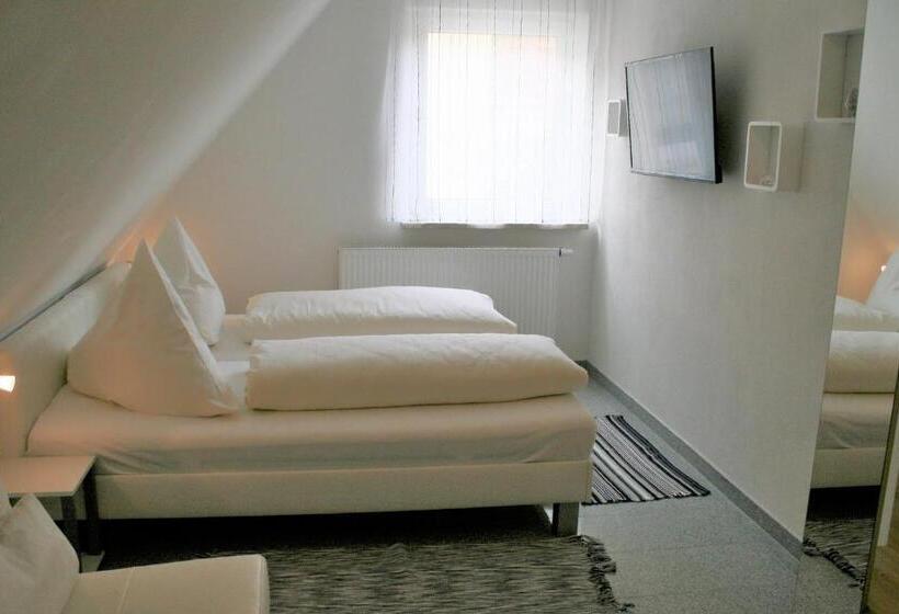 Студио Comfort, Haus Zum Schlosspark