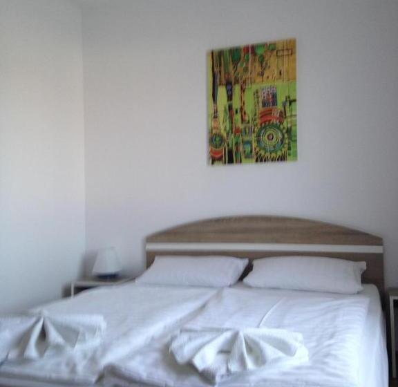 غرفة قياسية, Mellys Haus