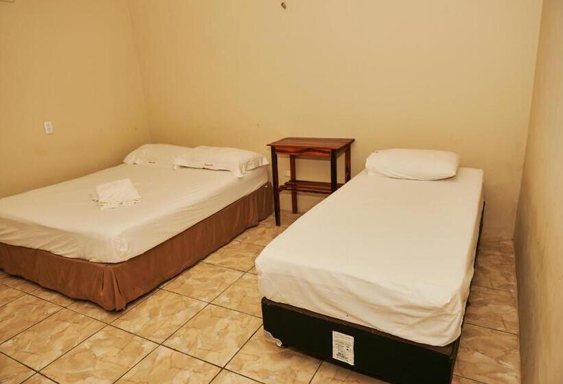 四人标准间, Pousada Da Eva