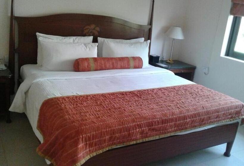 غرفة ديلوكس, The Lalit Traveller Khajuraho