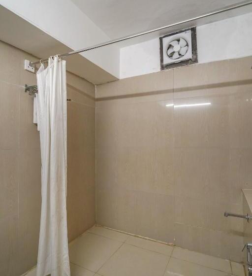 スタンダードルーム, The Shagun