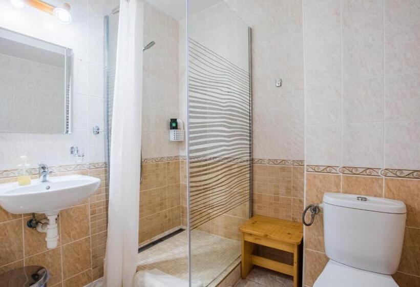 家庭间, Penzion Kormoran