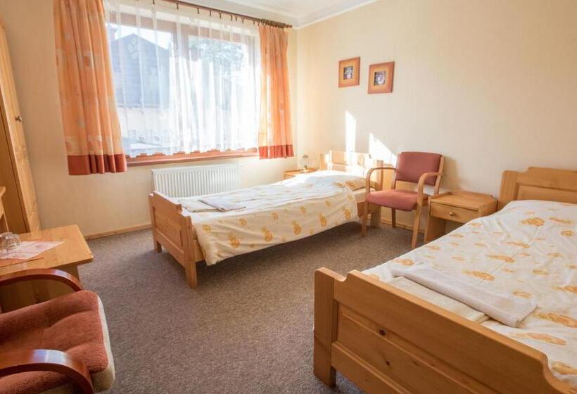 家庭间, Penzion Kormoran