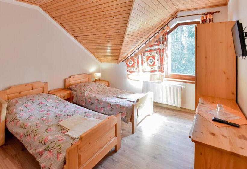 家庭房带园景, Penzion Kormoran