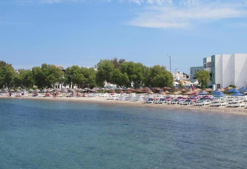Апартаменты 1 Спальня Вид на Море, Sunset Beach Apartments