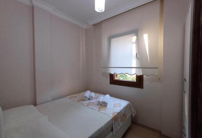 Апартаменты 2 Спальни, Sunset Beach Apartments