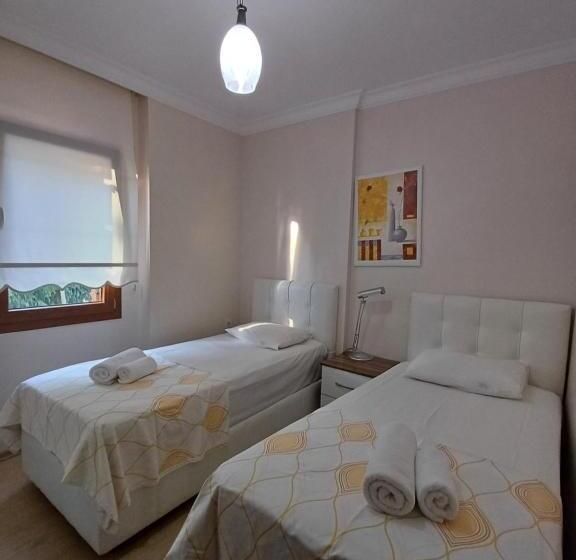 Апартаменты 2 Спальни, Sunset Beach Apartments