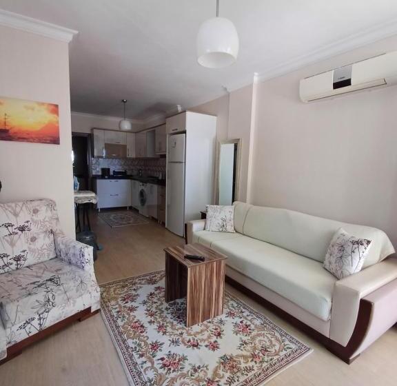 Апартаменты 2 Спальни, Sunset Beach Apartments