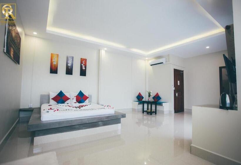 سوییت لوکس, Chheng Residence
