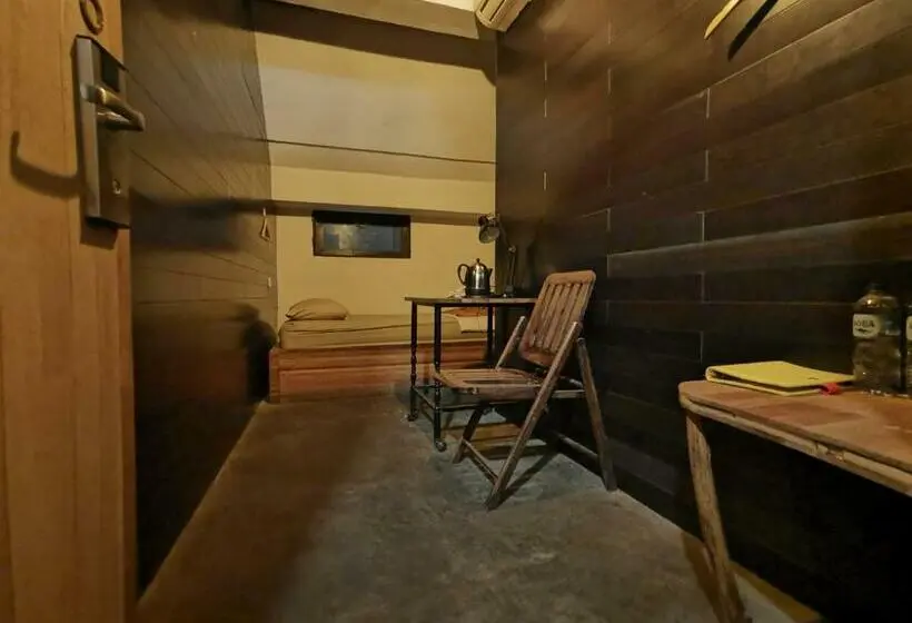 Habitación Estándar Individual, Bat & Arrow