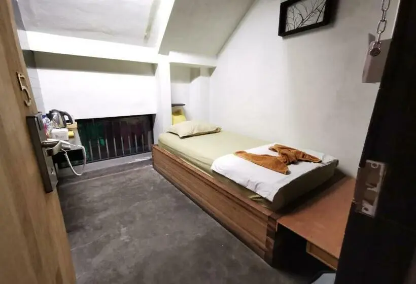 Habitación Estándar Individual, Bat & Arrow