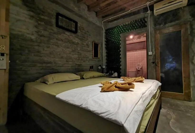 Habitación Deluxe con Balcón, Bat & Arrow