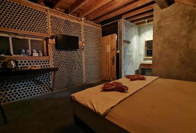 Habitación Deluxe con Balcón, Bat & Arrow