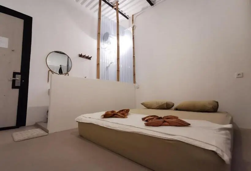 Habitación Estándar con Terraza, Bat & Arrow