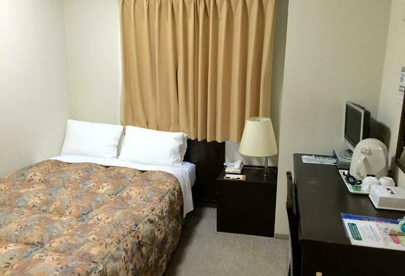 带双人床的基本房间, Crown Hills Toyama