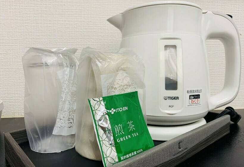 标准单人间, Hachioji Urban