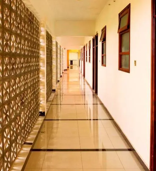 اتاق استاندارد یک نفره, Kalya Courts