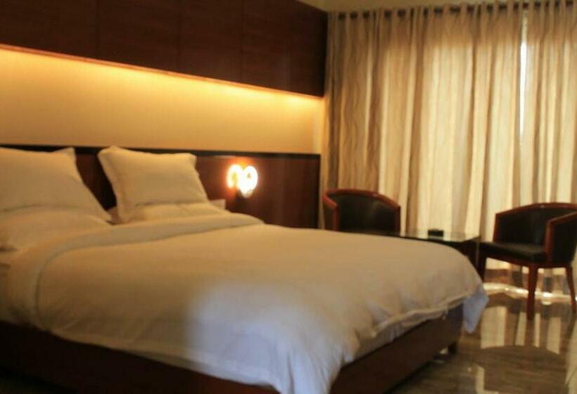 اتاق لوکس یک تخته, Moon Palace Kolwezi